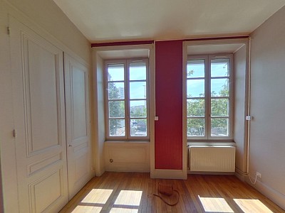APPARTEMENT T2 A LOUER - LYON 4EME ARRONDISSEMENT Place Croix Rousse-Austerlitz - 44.5 m2 - 750 &euro; charges comprises par mois