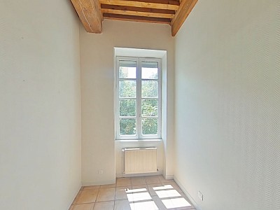 APPARTEMENT T2 A LOUER - LYON 4EME ARRONDISSEMENT Place Croix Rousse-Austerlitz - 41.49 m2 - 857,95 &euro; charges comprises par mois