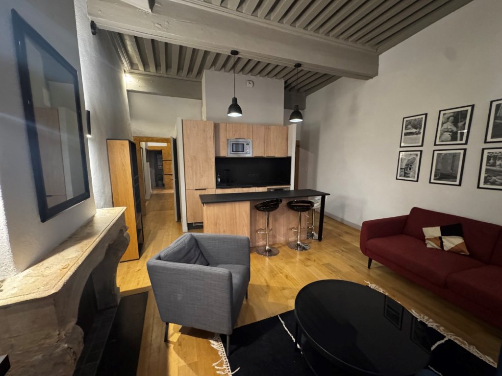 APPARTEMENT T2 A LOUER - LYON 5EME ARRONDISSEMENT Saint-Jean - 49.59 m2 - 1 070 &euro; charges comprises par mois