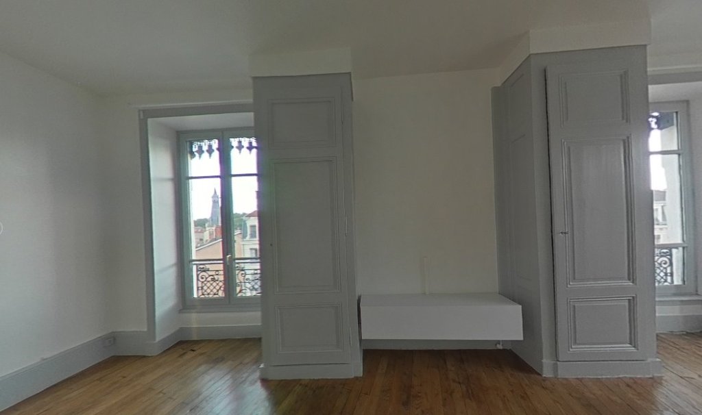 APPARTEMENT T2 A LOUER - LYON 5EME ARRONDISSEMENT Saint-Paul - 57.51 m2 - 923,85�&euro; charges comprises par mois