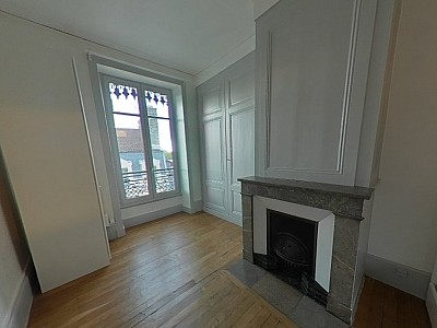 APPARTEMENT T2 A LOUER - LYON 5EME ARRONDISSEMENT Saint-Paul - 57.51 m2 - 923,85�&euro; charges comprises par mois