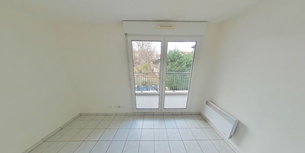 APPARTEMENT T2 A LOUER - LYON 5EME ARRONDISSEMENT Saint-Irenee - 35.78 m2 - 773 &euro; charges comprises par mois