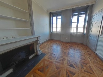 APPARTEMENT T2 A LOUER - LYON 5EME ARRONDISSEMENT - 66,86 m2 - 928 € charges comprises par mois
