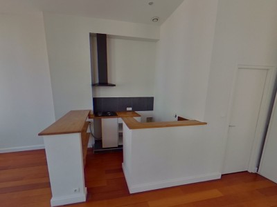APPARTEMENT T2 A LOUER - LYON 6EME ARRONDISSEMENT PREFECTURE - 39,88 m2 - 822,96 € charges comprises par mois