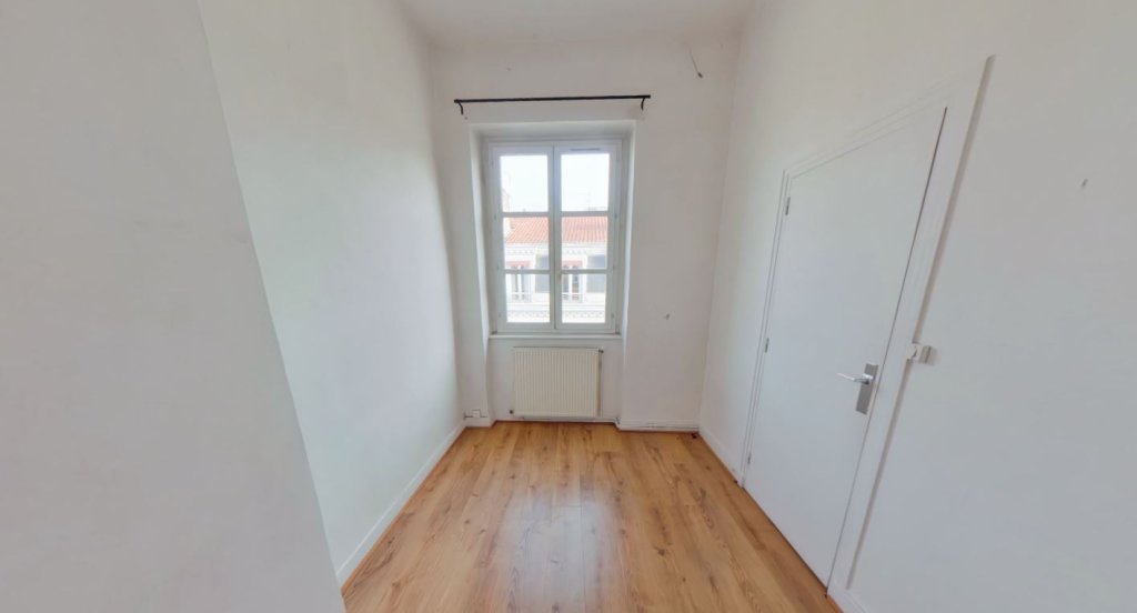 APPARTEMENT T2 A LOUER - LYON 6EME ARRONDISSEMENT Edgard Quinet - 55.52 m2 - 875�&euro; charges comprises par mois