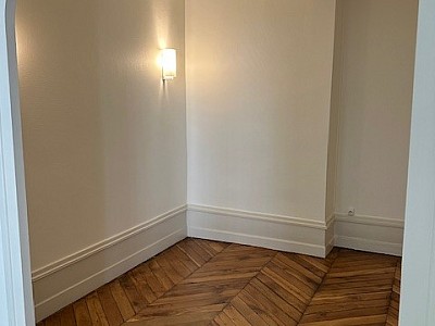 APPARTEMENT T2 A LOUER - LYON 6EME ARRONDISSEMENT Marechal Lyautey - 69.22 m2 - 1295€ charges comprises par mois