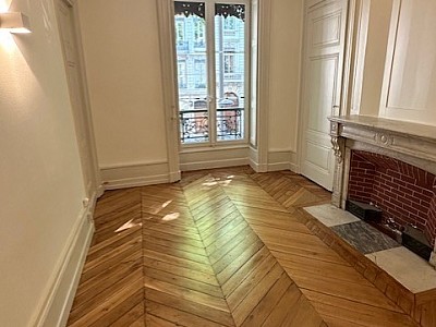 APPARTEMENT T2 A LOUER - LYON 6EME ARRONDISSEMENT Marechal Lyautey - 69.22 m2 - 1295€ charges comprises par mois
