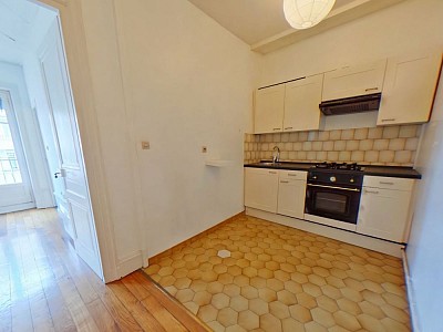 APPARTEMENT T2 A LOUER - LYON 6EME ARRONDISSEMENT J. Recamier - 44.77 m2 - 700€ charges comprises par mois