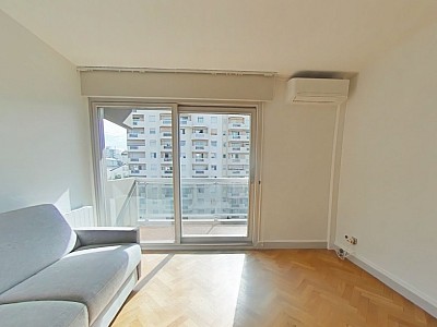 APPARTEMENT T2 A LOUER - LYON 6EME ARRONDISSEMENT - 52.89 m2 - 1890€ charges comprises par mois