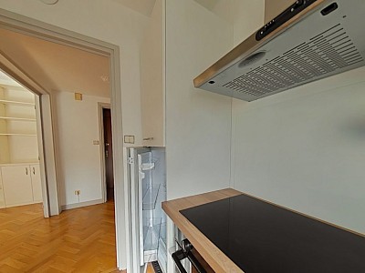 APPARTEMENT T2 A LOUER - LYON 6EME ARRONDISSEMENT - 52.89 m2 - 1890€ charges comprises par mois