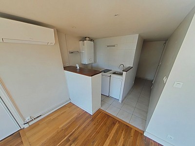 APPARTEMENT T2 A LOUER - LYON 6EME ARRONDISSEMENT Marechal Lyautey - 38.32 m2 - 762,59�&euro; charges comprises par mois