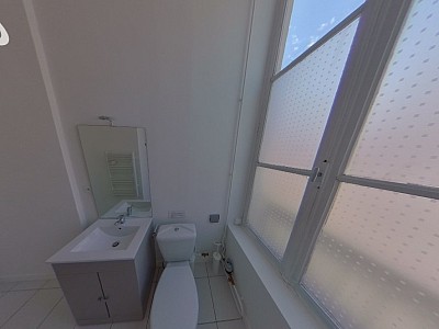 APPARTEMENT T2 A LOUER - LYON 6EME ARRONDISSEMENT Bossuet Ney - 26.21 m2 - 692�&euro; charges comprises par mois