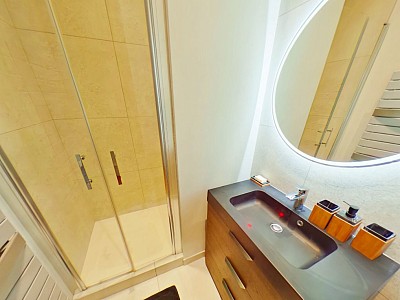 APPARTEMENT T2 A LOUER - LYON 6EME ARRONDISSEMENT Kleber - 73.66 m2 - 1�800�&euro; charges comprises par mois