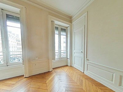 APPARTEMENT T2 A LOUER - LYON 6EME ARRONDISSEMENT Moliere - 58 m2 - 922 &euro; charges comprises par mois