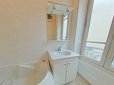 APPARTEMENT T2 A LOUER - LYON 6EME ARRONDISSEMENT Moliere - 58 m2 - 922 &euro; charges comprises par mois