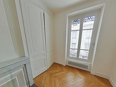 APPARTEMENT T2 A LOUER - LYON 6EME ARRONDISSEMENT J. Recamier - 58.14 m2 - 995 &euro; charges comprises par mois