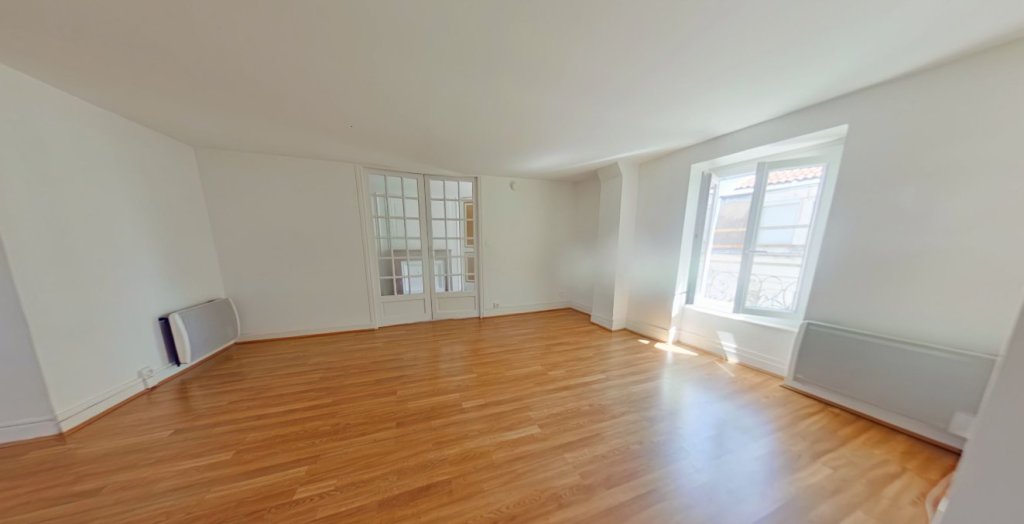 APPARTEMENT T2 A LOUER - LYON 6EME ARRONDISSEMENT Edgard Quinet - 51.61 m2 - 824 &euro; charges comprises par mois