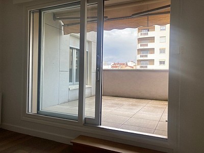 APPARTEMENT T2 A LOUER - LYON 6EME ARRONDISSEMENT Edgard Quinet - 40 m2 - 1 600 € charges comprises par mois