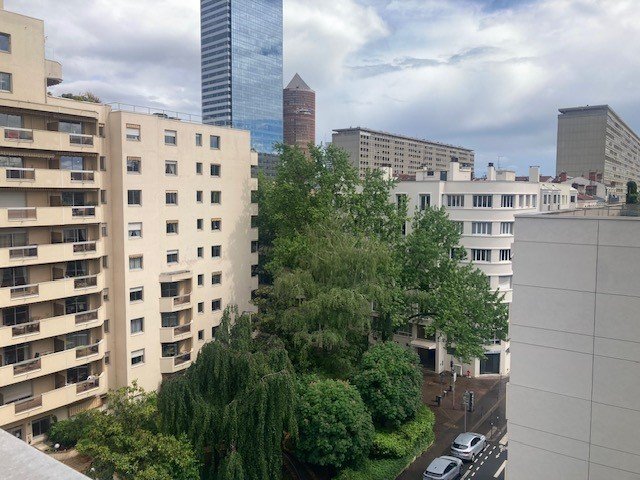 APPARTEMENT T2 A LOUER - LYON 6EME ARRONDISSEMENT Edgard Quinet - 40 m2 - 1 600 &euro; charges comprises par mois