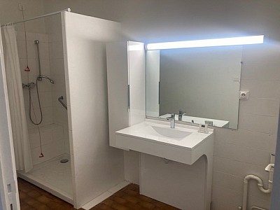 APPARTEMENT T2 A LOUER - LYON 6EME ARRONDISSEMENT Edgard Quinet - 40 m2 - 1 600 € charges comprises par mois
