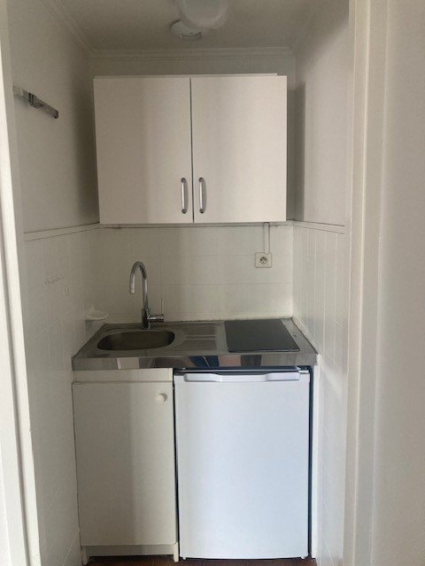 APPARTEMENT T2 A LOUER - LYON 6EME ARRONDISSEMENT Edgard Quinet - 40 m2 - 1 600 &euro; charges comprises par mois