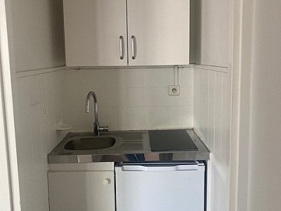 APPARTEMENT T2 A LOUER - LYON 6EME ARRONDISSEMENT Edgard Quinet - 40 m2 - 1 600 € charges comprises par mois