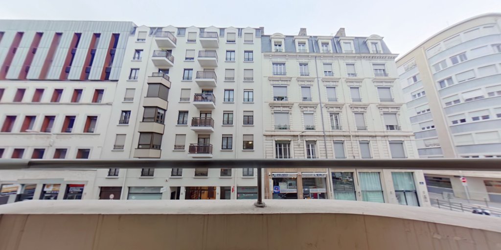 APPARTEMENT T2 A LOUER - LYON 6EME ARRONDISSEMENT l Helvetie - 52.83 m2 - 950 &euro; charges comprises par mois