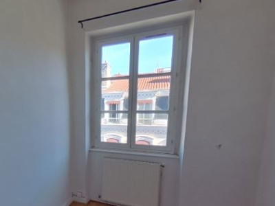 APPARTEMENT T2 A LOUER - LYON 6EME ARRONDISSEMENT - 55,52 m2 - 783 € charges comprises par mois