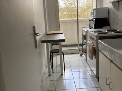 APPARTEMENT T2 A LOUER - LYON 7EME ARRONDISSEMENT - 42,19 m2 - 874 € charges comprises par mois