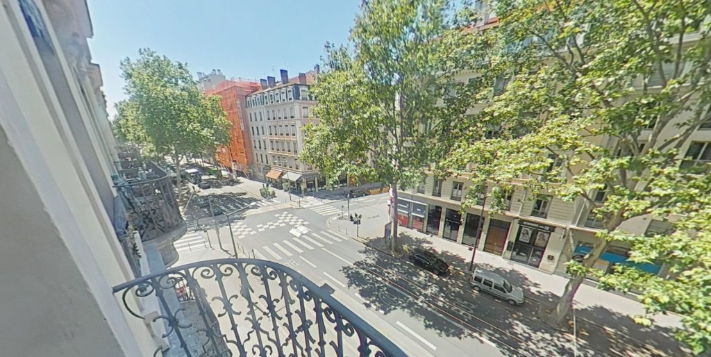 APPARTEMENT T2 A LOUER - LYON 7EME ARRONDISSEMENT Domer - 54.79 m2 - 840 &euro; charges comprises par mois
