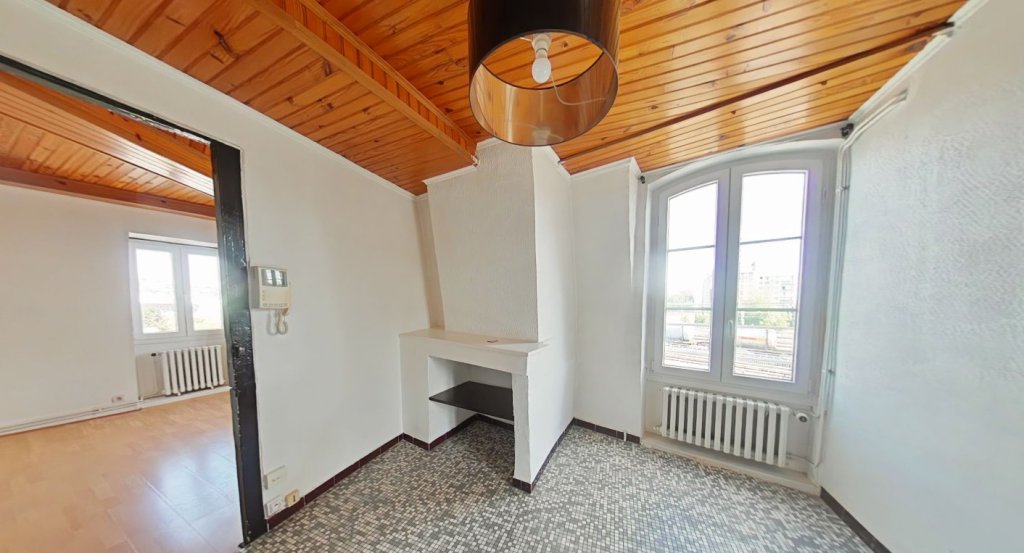 APPARTEMENT T2 A LOUER - LYON 7EME ARRONDISSEMENT Jean-Jaurès Nord - 28.66 m2 - 565 &euro; charges comprises par mois
