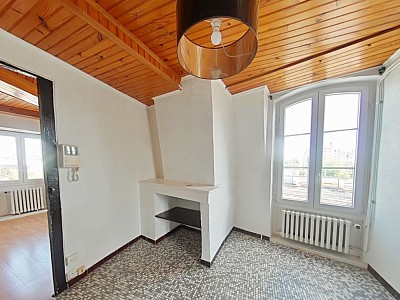 APPARTEMENT T2 A LOUER - LYON 7EME ARRONDISSEMENT Jean-Jaurès Nord - 28.66 m2 - 565 € charges comprises par mois