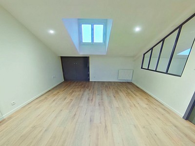APPARTEMENT T2 A LOUER - LYON 7EME ARRONDISSEMENT Pasteur - 33.84 m2 - 820 € charges comprises par mois