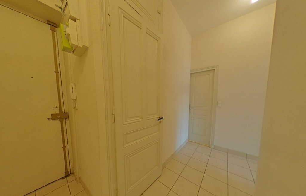 APPARTEMENT T2 A LOUER - LYON 7EME ARRONDISSEMENT Pasteur - 50.25 m2 - 895 &euro; charges comprises par mois