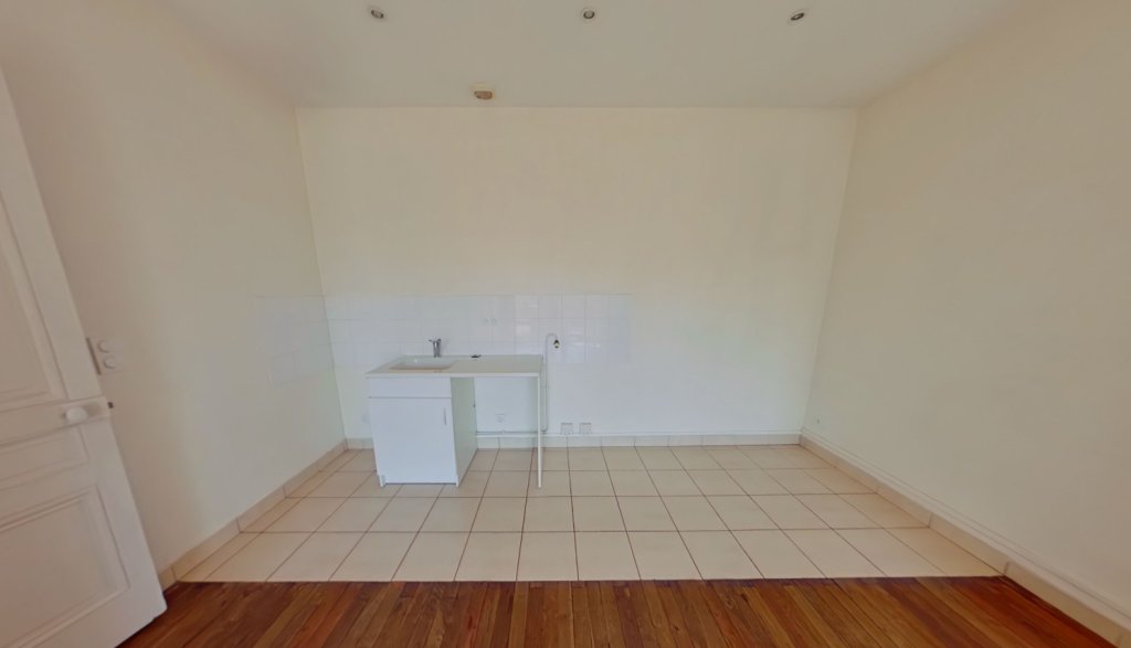 APPARTEMENT T2 A LOUER - LYON 7EME ARRONDISSEMENT Pasteur - 50.09 m2 - 930 &euro; charges comprises par mois