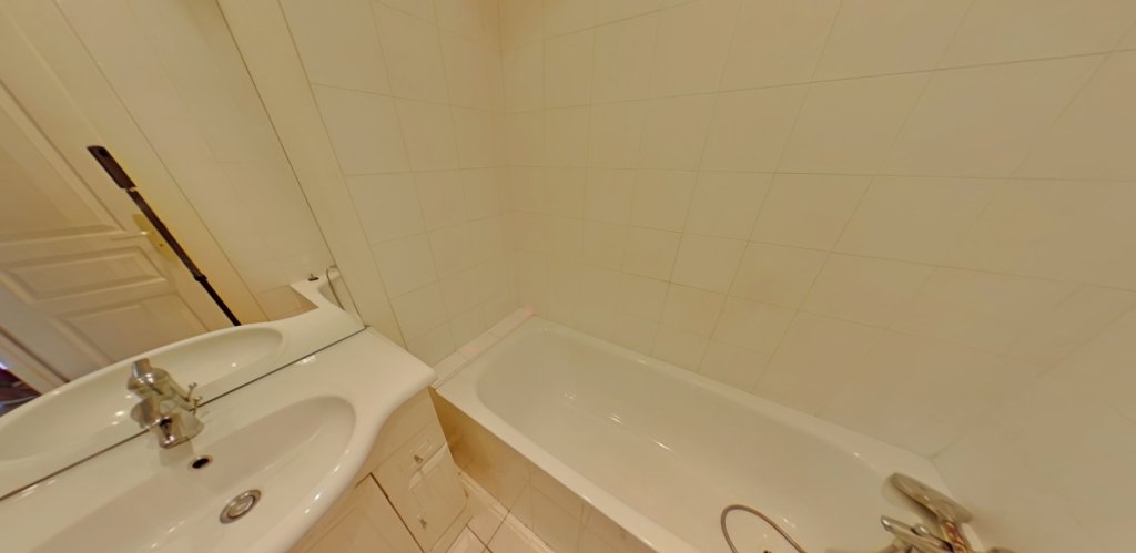 APPARTEMENT T2 A LOUER - LYON 7EME ARRONDISSEMENT Pasteur - 50.09 m2 - 930 &euro; charges comprises par mois