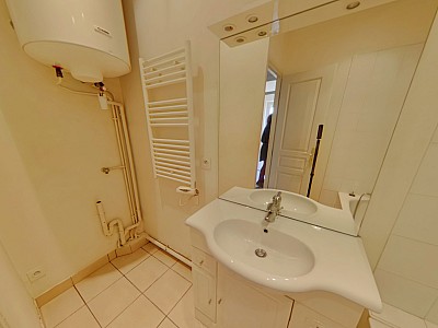APPARTEMENT T2 A LOUER - LYON 7EME ARRONDISSEMENT Pasteur - 50.09 m2 - 930 € charges comprises par mois