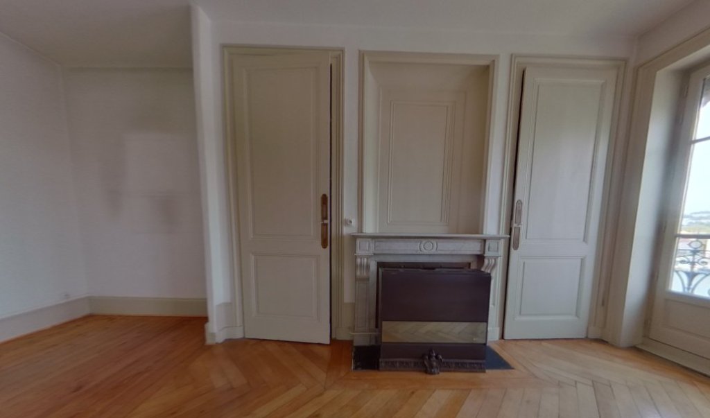 APPARTEMENT T2 A LOUER - LYON 7EME ARRONDISSEMENT Universites - 64.04 m2 - 871,29 &euro; charges comprises par mois