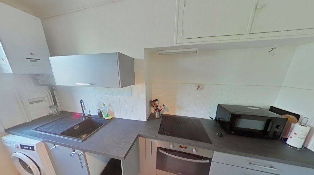 APPARTEMENT T2 A LOUER - LYON 7EME ARRONDISSEMENT Domer - 46.24 m2 - 858,32 &euro; charges comprises par mois