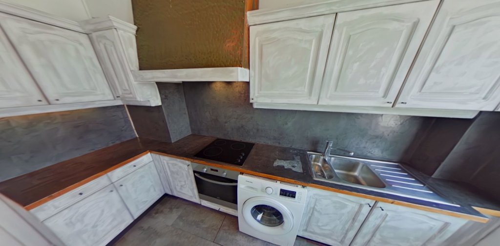 APPARTEMENT T2 A LOUER - LYON 7EME ARRONDISSEMENT Route de Vienne - 47.06 m2 - 770 &euro; charges comprises par mois