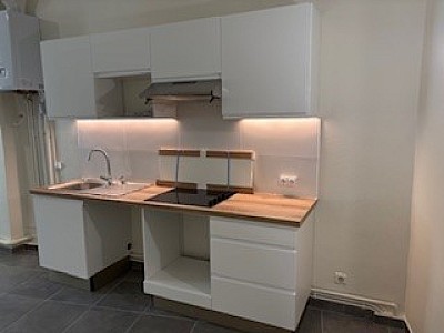 APPARTEMENT T2 A LOUER - LYON 7EME ARRONDISSEMENT Stalingrad - 62.17 m2 - 875 € charges comprises par mois