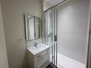 APPARTEMENT T2 A LOUER - LYON 7EME ARRONDISSEMENT Stalingrad - 62.17 m2 - 875 &euro; charges comprises par mois