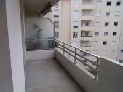 APPARTEMENT T2 A LOUER - LYON 7EME ARRONDISSEMENT - 41.5 m2 - 688,25 € charges comprises par mois