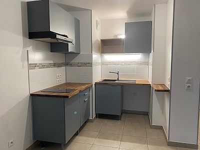 APPARTEMENT T2 A LOUER - LYON 8EME ARRONDISSEMENT Pinel Santy - 44.44 m2 - 740€ charges comprises par mois