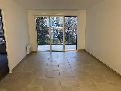 APPARTEMENT T2 A LOUER - LYON 8EME ARRONDISSEMENT Pinel Santy - 44.44 m2 - 740€ charges comprises par mois