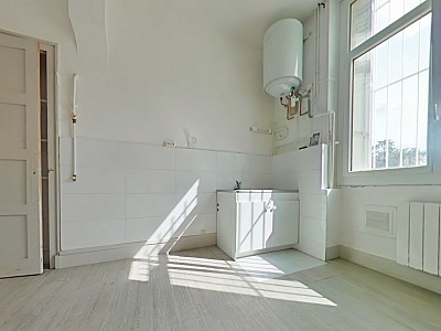 APPARTEMENT T2 A LOUER - LYON 8EME ARRONDISSEMENT Montplaisir Sud - 35.6 m2 - 580�&euro; charges comprises par mois