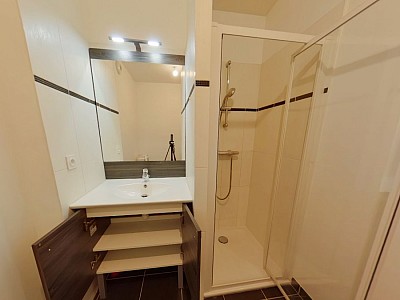 APPARTEMENT T2 A LOUER - LYON 8EME ARRONDISSEMENT Marius Berliet Sud - 35.71 m2 - 643 € charges comprises par mois