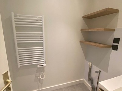 APPARTEMENT T2 A LOUER - LYON 8EME ARRONDISSEMENT Les Alouettes-Bachut - 54.17 m2 - 965 € charges comprises par mois