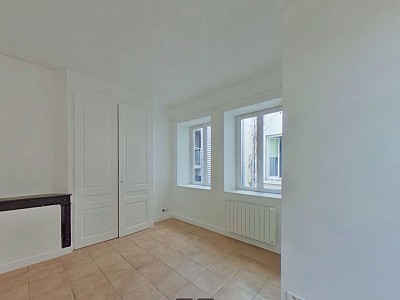 APPARTEMENT T2 A LOUER - LYON 9EME ARRONDISSEMENT Mairie - 39.59 m2 - 677 € charges comprises par mois