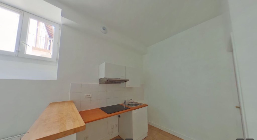 APPARTEMENT T2 A LOUER - LYON 9EME ARRONDISSEMENT Mairie - 39.59 m2 - 677 &euro; charges comprises par mois